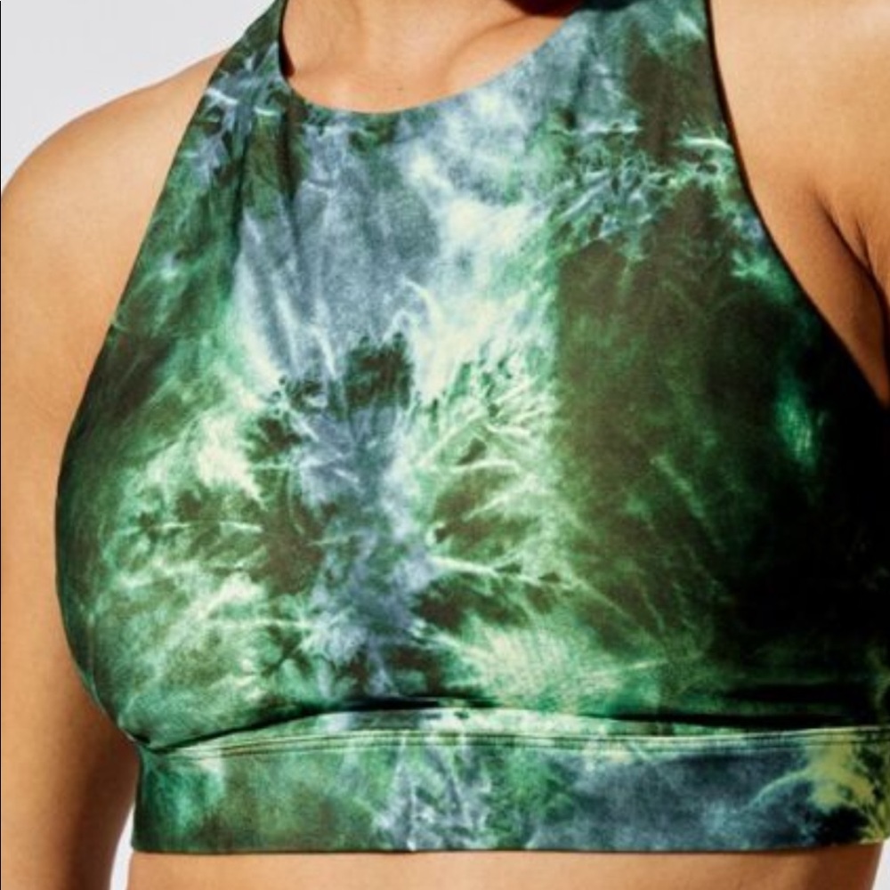 NWT Carbon38 sports bra size SM